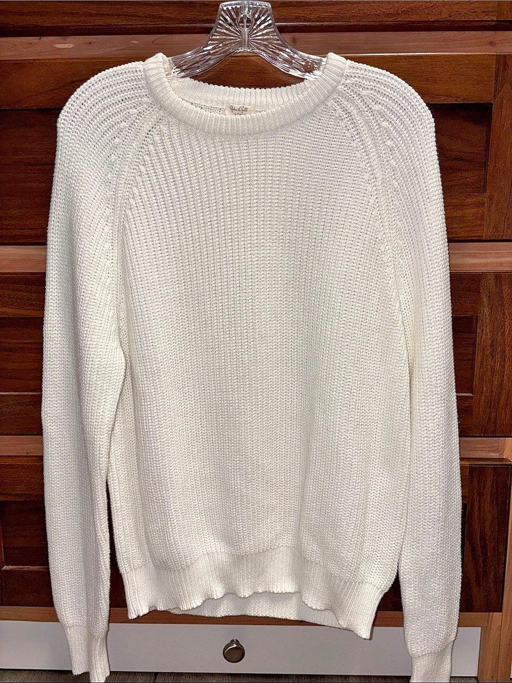 Brandy Melville NWOT White Crewneck Sweater